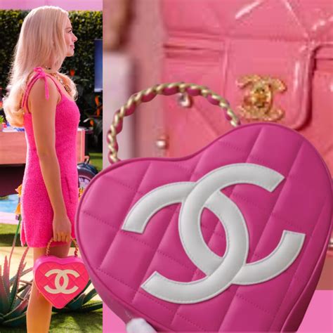 bolsa barbie chanel|Chanel and Barbie.